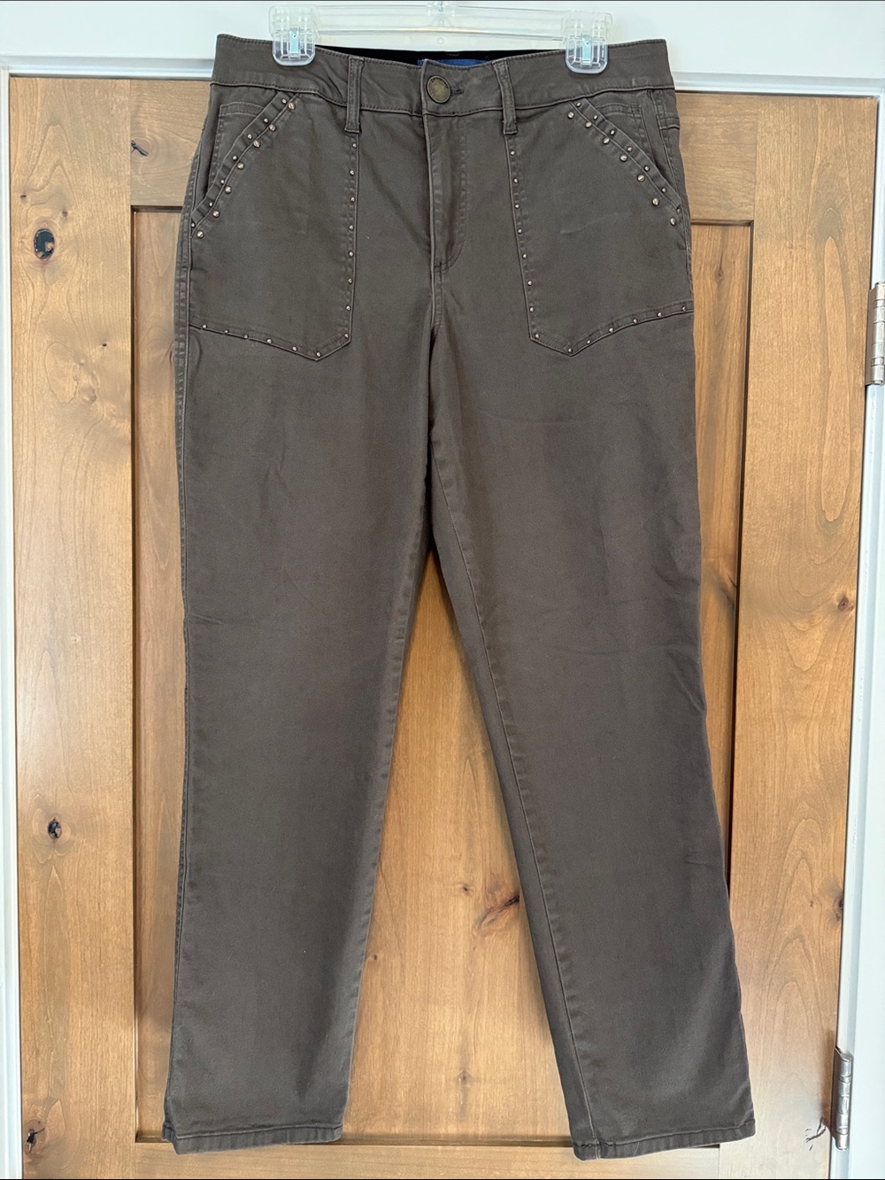 Democracy Ab solution Brown Straight leg Pants Womens 10 Nailhead details Cotton